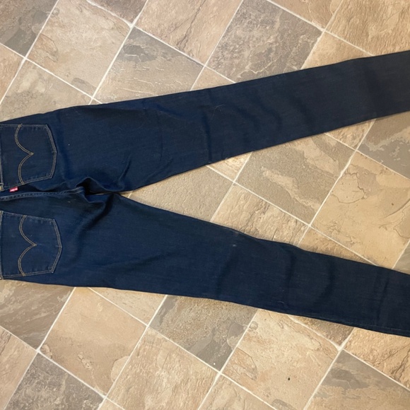 Women’s Levi Skinny Jeans NWOT - Picture 5 of 5